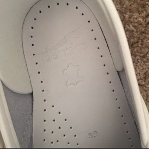 Danskos never worn to small for me.